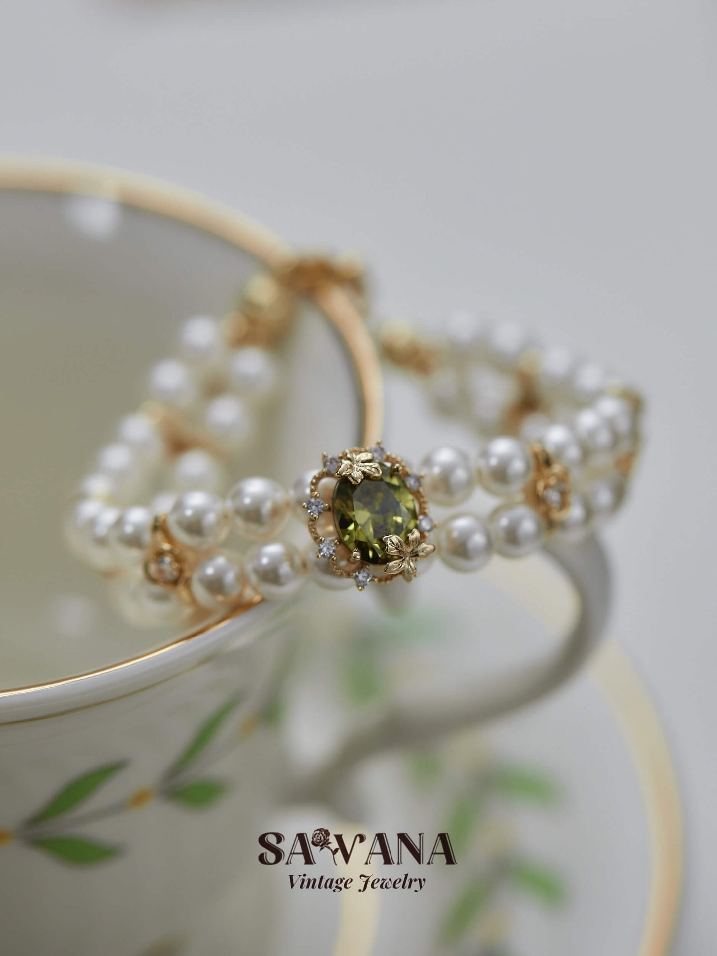 Psychedelic Forest Delicate Olive Green Zirconia Maple Leaf Double Pearl Bracelet miracleimy