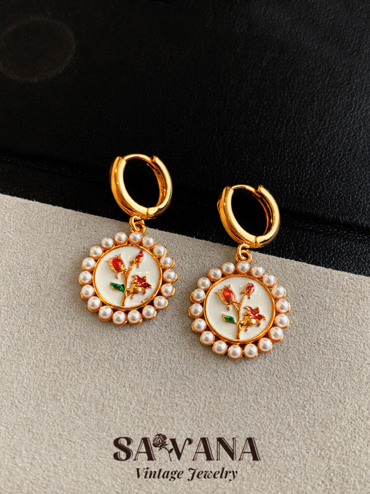 GOOYNN 24K Gold Plated Vintage Flower Earrings SAWANAJewelry